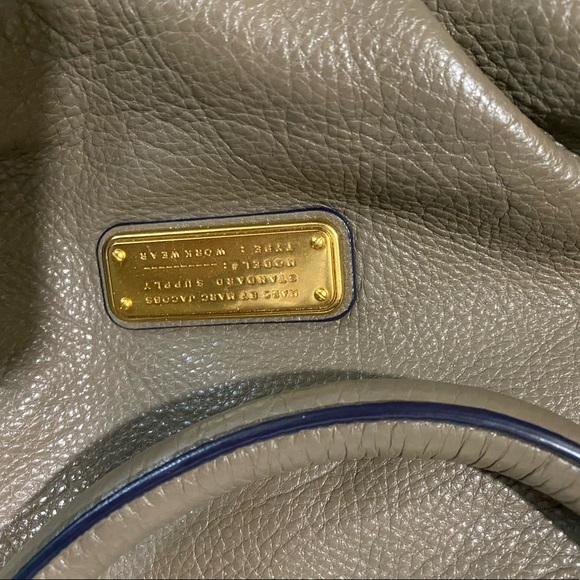 Marc Jacobs - Picture 1 of 7